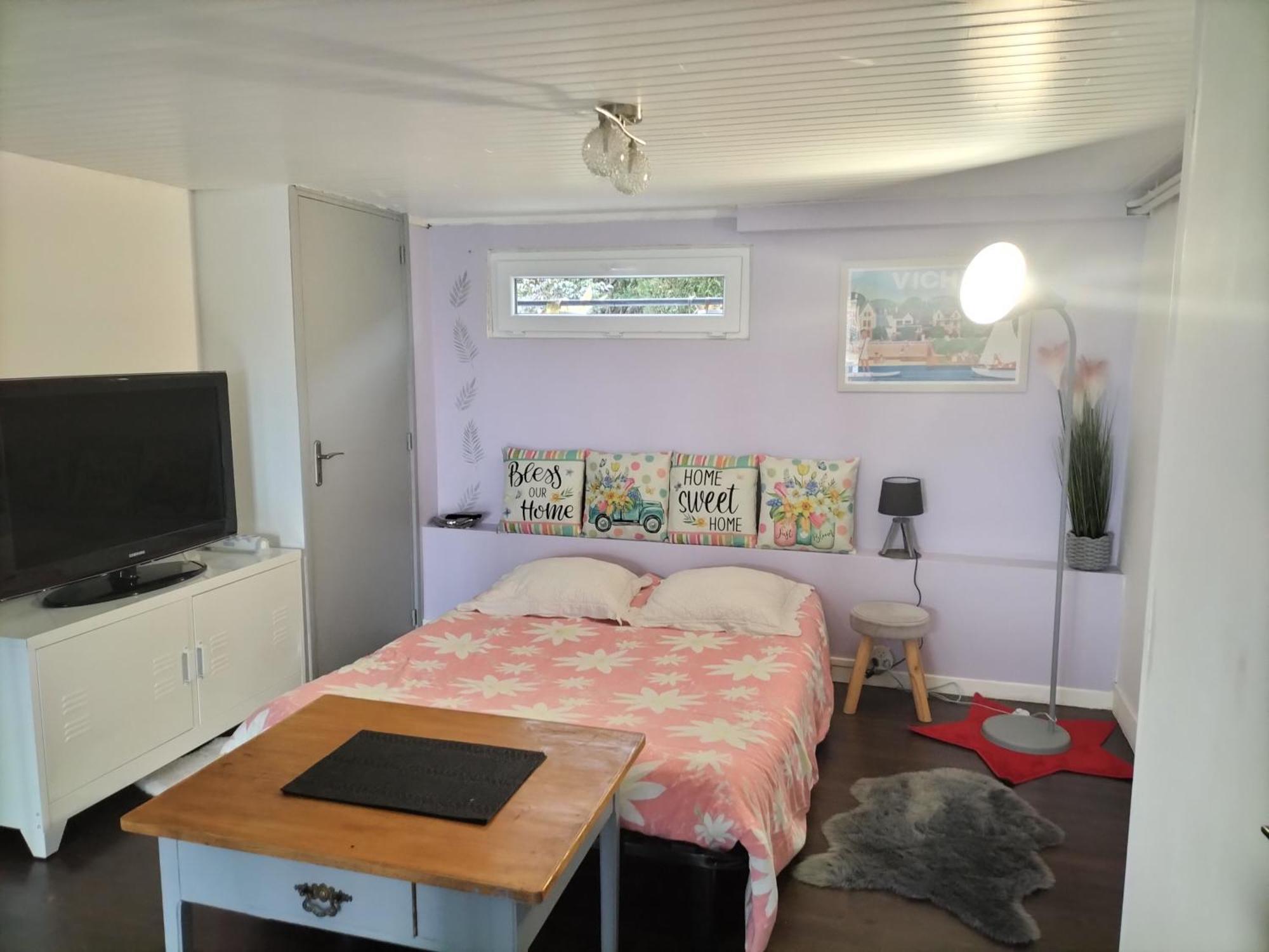 Studio Tres Calme 5Mn Vichy Bellerive-sur-Allier Ngoại thất bức ảnh